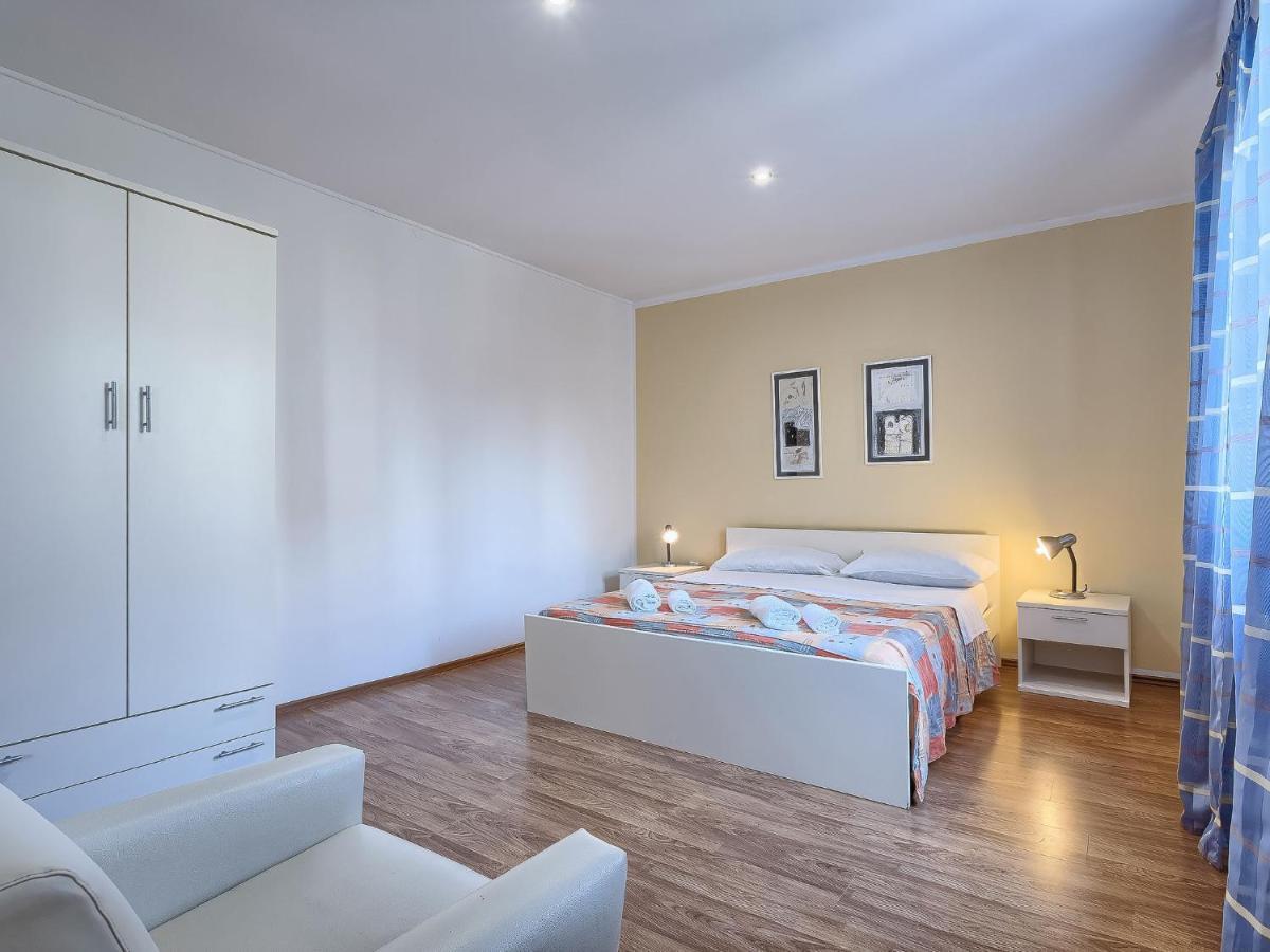 Apartment Nika-3 By Interhome Umag Exterior photo